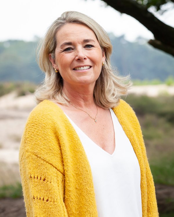 Arlette Nederkoorn, assistentie en chauffeur minirouwauto bij TotSlot