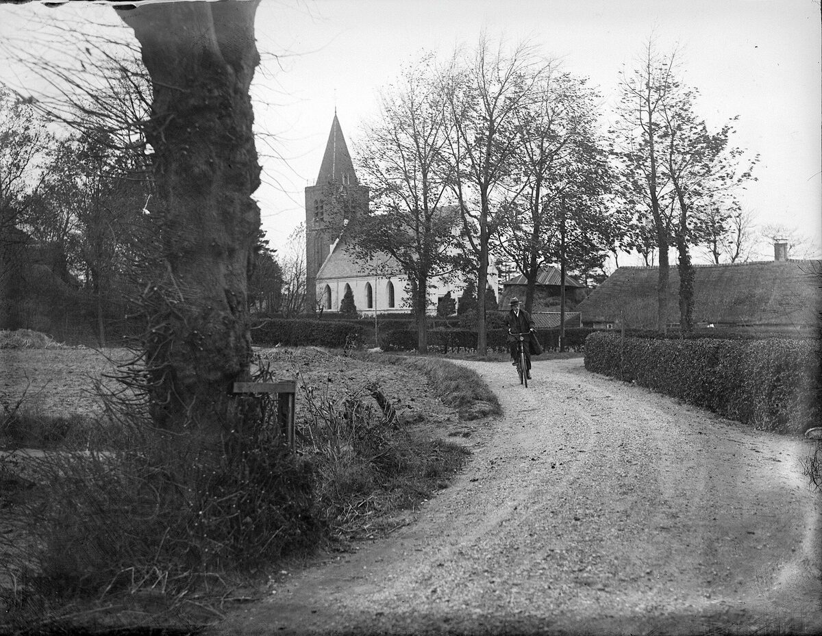 Dorpskerk Blaricum, kerk voor een afscheid of uitvaart