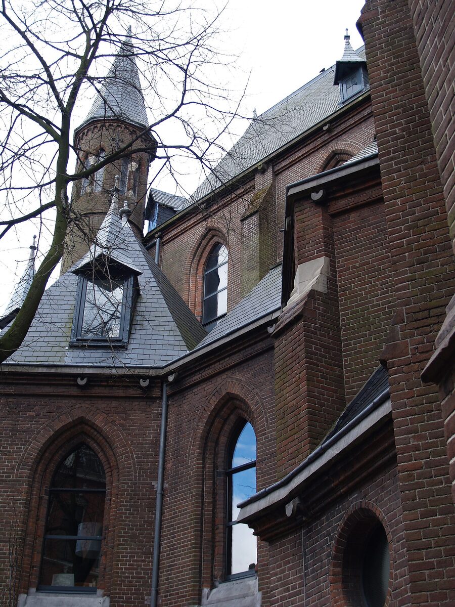 Vondelkerk in Amsterdam, kerk voor een afscheid of uitvaart